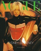 Sydney Sweeney Stars (in Vogue Hong Kong juillet 2022)