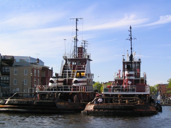 Tuck Boat, Baltimore (Apr 30, 06)