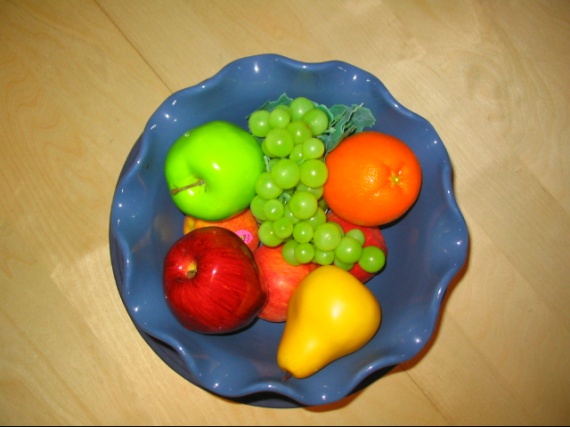 Bonus photo - Fruits on the dining room table