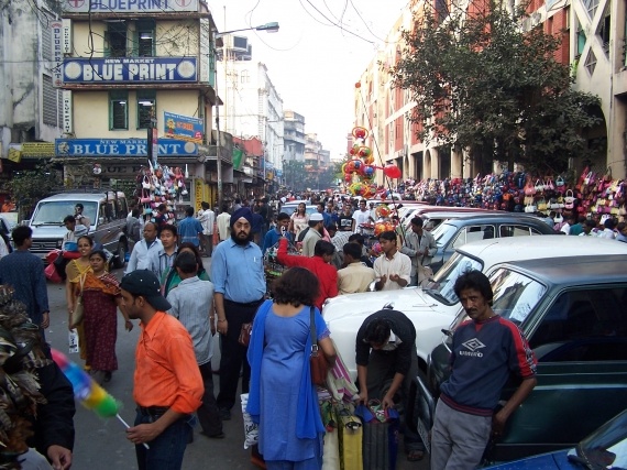 Foule au Marche Nouveau, Calcutta (India)