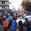 Foule au Marche Nouveau, Calcutta (India)