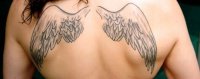 tatouage-dos-femme-ailes