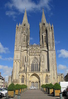 Coutances_Cathedrale_face