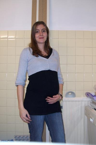 6 mois de grossesse et +6kg (janv 2009)
