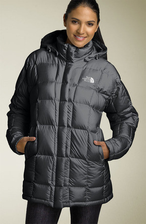 the-north-face-transit-jacket-profile