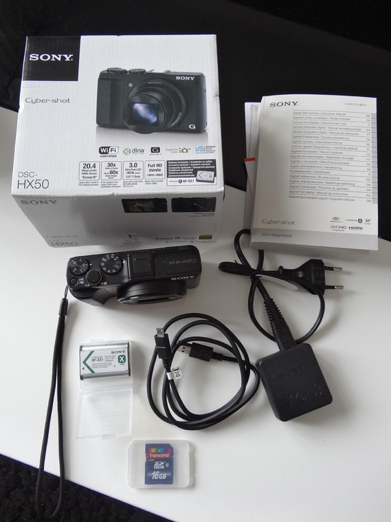pack appareil photo numerique SONY DSC HX50V NOIR