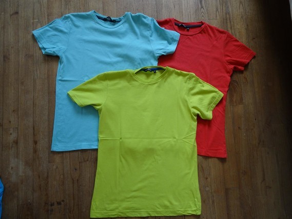 lot 5 tshirt manches courtes colorés 14ans