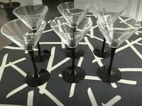 ** lot de 6 verres transparents sur pieds noir peu servi Luminarc idéal cocktail martini et autres