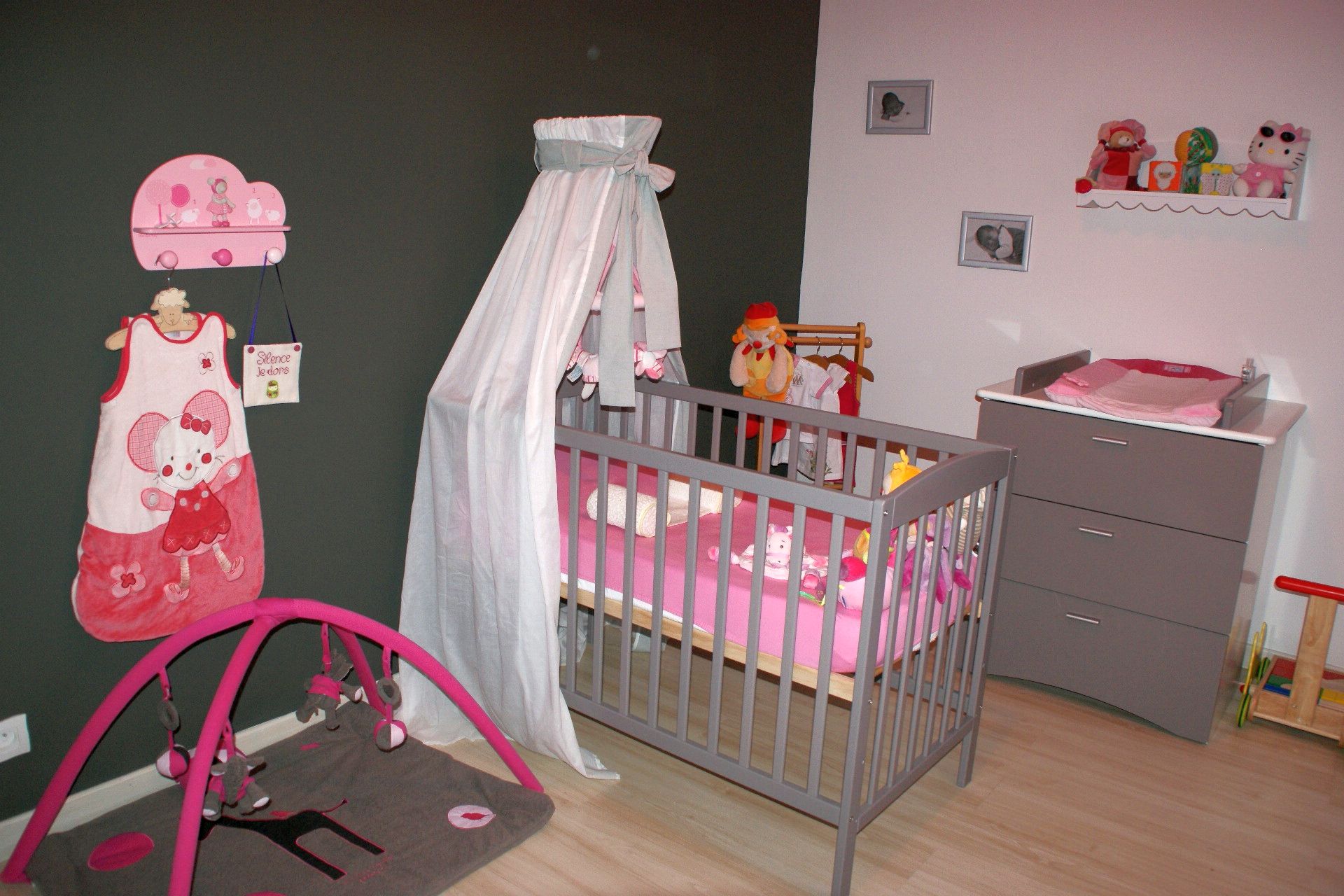 Kesr Chambre Grise Blanche Rose Kesr Chambre Grise Blanche Rose