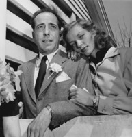 A03-Humphrey Bogart & Lauren Bacall
