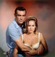 A50-Sean Connery & Ursula Andress