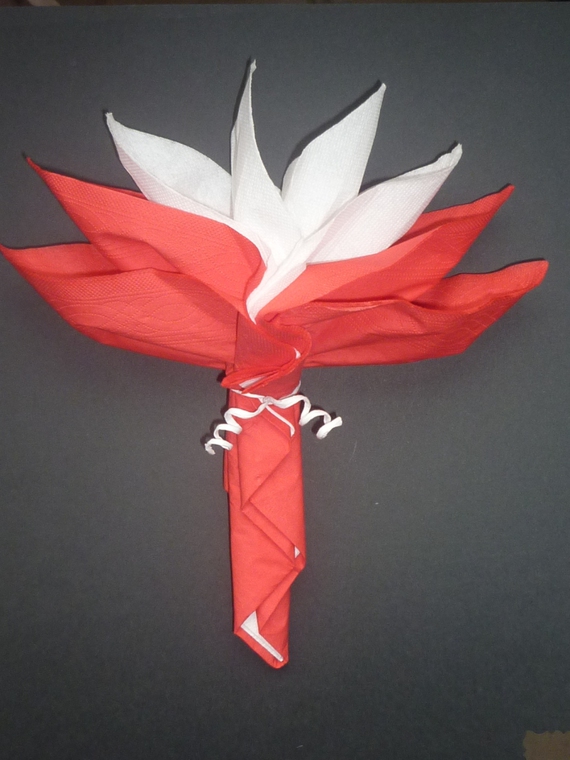 Serviette Pliage Fleur Theme Ange Et Plume La Boutik D Angelik