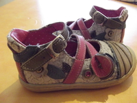 Catimini chaussures taille 23_15€ (2)