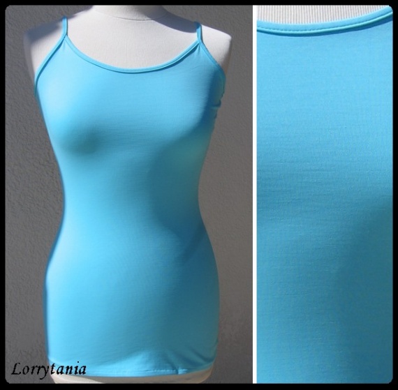 T34_36 Top turquoise 3 €