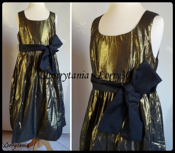 10A robe dorée DKNY NEUF 35€