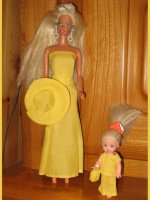 Barbie et Kelly ensemble jaune