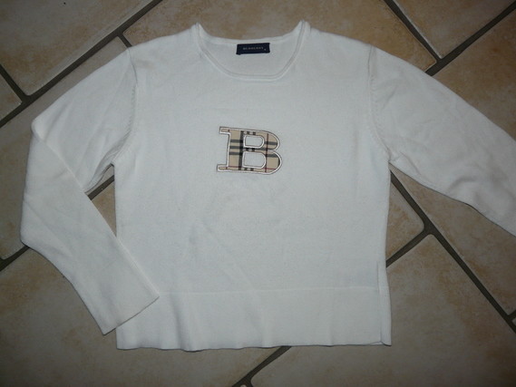 pull burberry authentique 35€