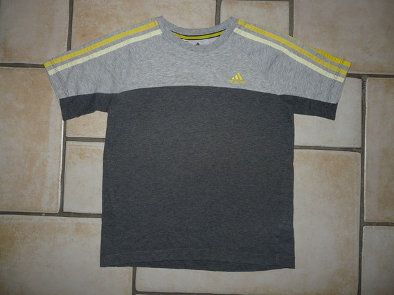 Tshirt Adidas 6,50€