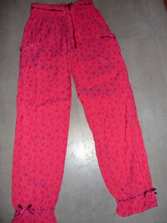 pantalon rose clayeux 8 ans 6€