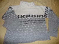 pull col roulé maille chenille taille 42/44 TBE 5€