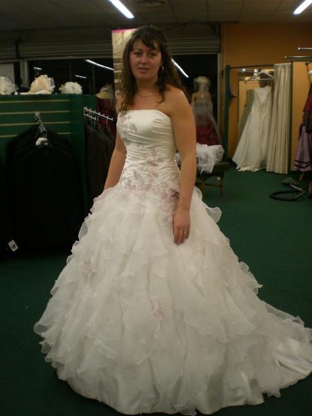 Les Mariees De Chez Point Mariage Ou De Chez Complicite Mariage