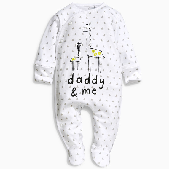 1 Mois Pyjama Grenouillere Coton Mixte Bebe Girafe Vendu 0 18 Mois Lamicoquillette Photos Club Doctissimo 1 Mois Pyjama Grenouillere Coton Mixte Bebe Girafe Vendu 0 18 Mois Lamicoquillette Photos Club Doctissimo