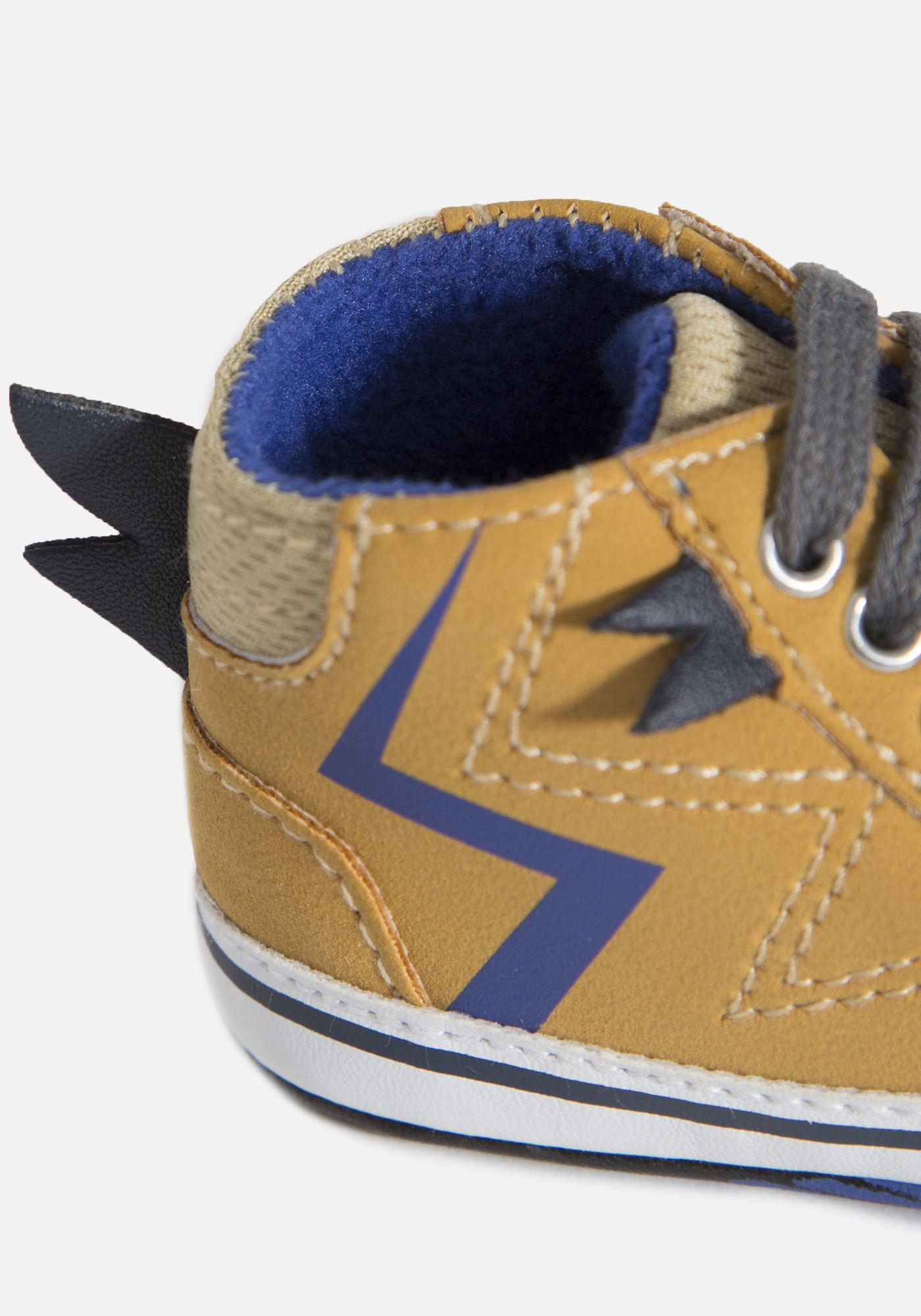 Basket Taille 19 Garcon Low Price 7c23b E6c4c