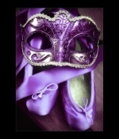 Purple_Masquerade_by_UKTara