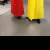 Roter und gelber Regenmantel von RIMO Fashion - Partnerlook